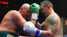 Fury padl, Usyk je králem těžké váhy. Straní ti díky válce, zlobí se poražený Brit
