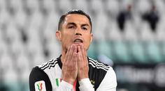 Italský pohár: Ronaldo nedal penaltu, Rebič byl vyloučen za kung-fu kop