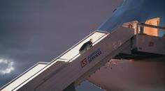 Bidenova noční můra. Nástup do Air Force One mu opět znepříjemnily schody
