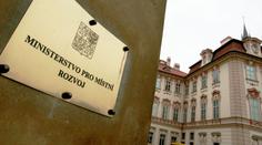 Za digitalizaci stavebka padla tučná pokuta. Ministerstvo porušilo zákon
