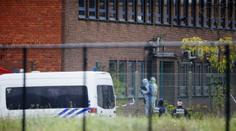 V Bruselu řidič najel do policejní budovy. Pak odpálil bombu