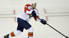 Fleischmann rozhodl přestřelku v Calgary, hokejisté New Jersey padli v prodloužení