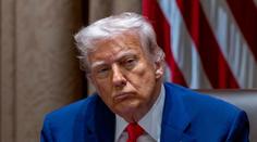 Záhada Trumpovy modřiny konečně objasněna. Z práce ji nemá, zjistili lékaři
