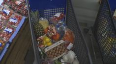 Češi šetří a volí méně kvalitní potraviny. Ohrožují si své zdraví, varují experti