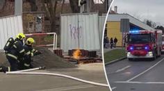 Velký únik plynu v Praze. Z výkopu šlehaly plameny. VIDEO