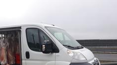 Policie kontrolovala mýtný systém, našla auto plné závadného masa