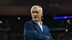 Francie po fiasku trenéra neodvolá. Deschamps má stále důvěru