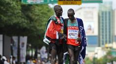 Severní Korea se bojí. Maratonci prý přivzou EBOLU