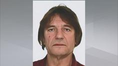 Německá policie pátrá po nebezpečném muži. Je podezřelý z vraždy tří lidí, včetně dítěte