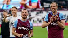 Souček by mohl hrát na Štědrý den. Premier League mění termínovou listinu
