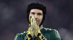 Čech přinese Arsenalu 15 bodů, tvrdí kapitán Chelsea John Terry