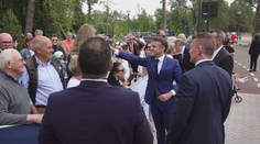 Francouzská média: Macronova éra skončila, hrozí mu politická izolace