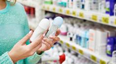 Antiperspirant známé značky obsahuje toxické látky. Používá ho mnoho Čechů