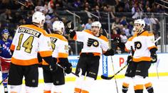 Voráček zařídil výhru Flyers na ledě Rangers, trefil se i Polák
