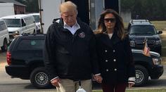 Doprovodila Trumpa zase falešná Melania? Američané mají jasno!
