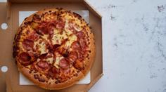 Pizzerie odmítá rozvážet do části českého města. Nezvladatelná lokalita, tvrdí
