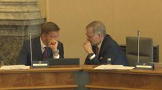 Lipavský i Šalomoun jsou připraveni rezignovat. Fiala je chce ve vládě udržet