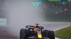 Verstappen v závěru předjel Leclerca a v Itálii ovládl bodovací sprint