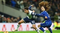 Kopačky hvězdy Chelsea skončily v koši. Jako Popelka, smáli se fanoušci