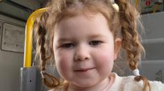 Amélie (4) snědla kuřecí maso. O chvíli později bojovala o život