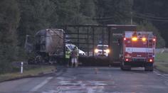 Nehody motorkářů: Jeden přeletěl svodidla, další narazil do kamionu