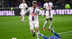 Grenoble zdramatizoval pohárové utkání s Lyonem, ale favorit si postup pohlídal