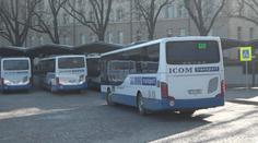 Opilý řidič autobusu vezl přes desítku lidí na Jihlavsku. Nadýchal tři a půl promile