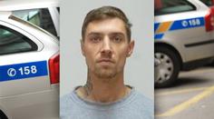 Vězeň na útěku! Nezkoušejte ho zadržet, varuje policie