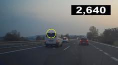 Nebylo to vybrždění, tvrdí expert. Za nehodu mohla dodávka!