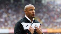 Kompany v druhé lize zaujal. Teď ho chce na lavičku Tottenham