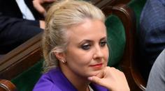 Muž si udělal selfie se známou političkou. O pár týdnů později ho přejela autem