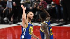 Curry a Green jsou z jiné planety! Golden State je ve finále NBA