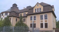 Učitelé v "pasťáku" v Chrastavě mají strach. Napsali Zemanovi