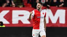 Slavia–Lens ON-LINE: Premiérová trefa Šturma v LM. Slavia hraje o deseti