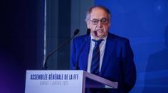 Zidanovi bych nezvedl telefon, řekl šéf svazu. Kritizuje ho Mbappé i Real Madrid