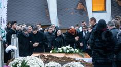 Natálie (†15), Alex (†16), Denisa (†17)! Rodiny se loučily s obětmi nehody