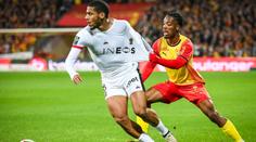 Nice rozstřílela Lens třemi góly, v tabulce už je čtvrtá. Lille na ni ztrácí bod