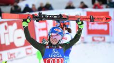 Fenomenální Shiffrinová dalším vítězstvím dorovnala Vonnovou