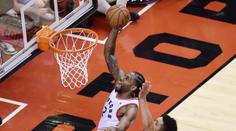 Leonard řádil a Toronto slaví první výhru v sérii nad Milwaukee!