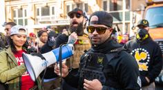 Za útok na americký Kapitol dostal bývalý vůdce Proud Boys 22 let