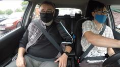 Žáci autoškol čekají na závěrečné zkoušky, chybí totiž komisaři
