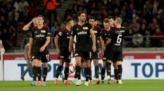 Union vydřel vítězství ve Stuttgartu a stále je v čele Bundesligy