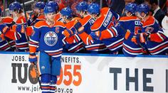 McDavid zapsal další tři body a Oilers roznesli Washington