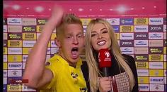 Takhle se slaví postup na EURO! Hráče nezastavila ani jeho přítelkyně