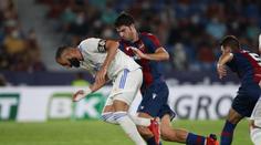 Real v gólové přestřelce neuspěl, Atlético vyhrálo díky chybě brankáře