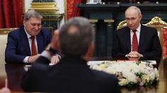 Putin jednal s Američany přes tři hodiny. Teď jsou na cestě za Zelenským