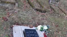 Ženu čekal na Štědrý den šok, zloděj očesal hrob jejího tatínka a prarodičů!