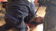 Mladík neukázal občanku, tak ho policisté zatkli. Přehnali to?