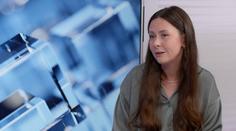 AI může lidi naučit mluvit o emocích, terapeuta ale nenahradí, říká psycholožka