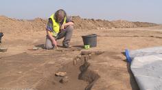 Při stavbě dálnice narazili dělníci na několik archeologických nálezů